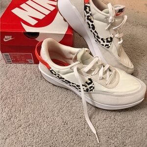 Nike Women's White and Orange Sneakers size 11